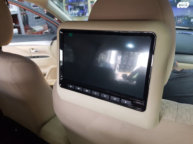 מיצובישי אאוטלנדר