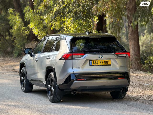 מודעת רכב טויוטה RAV4