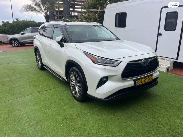 טויוטה היילנדר