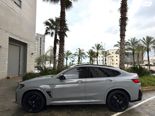 ב מ וו X4 M