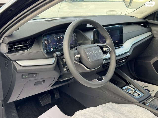 מיצובישי אאוטלנדר