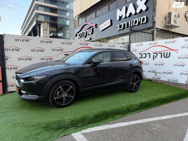 מאזדה CX-30