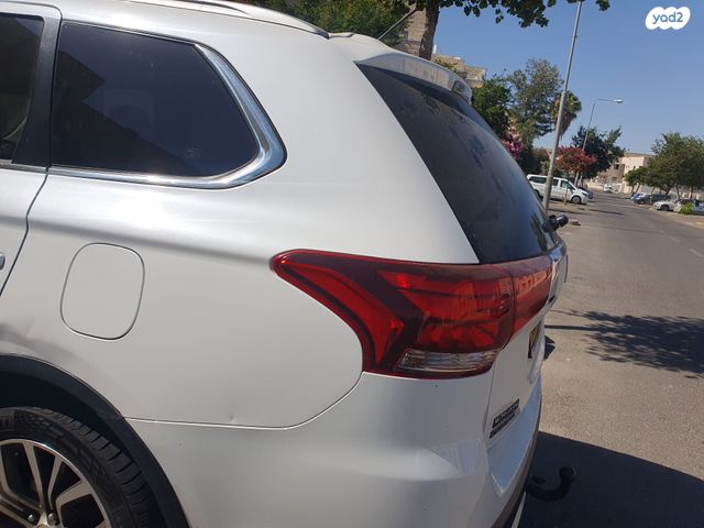 מודעת רכב מיצובישי אאוטלנדר