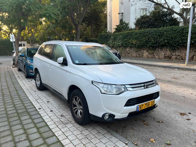מודעת רכב מיצובישי אאוטלנדר