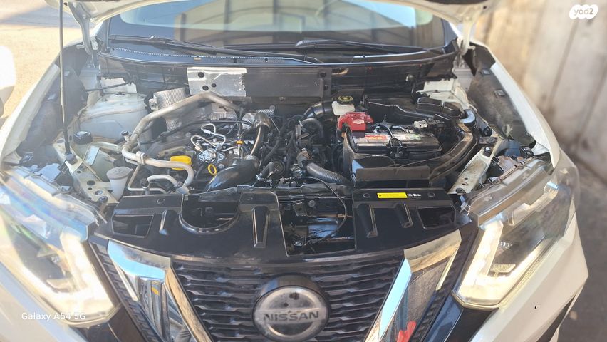 ניסאן אקס טרייל