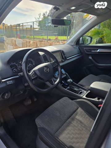 סקודה קארוק