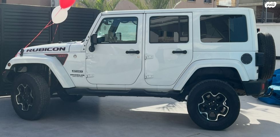 מודעת רכב ג'יפ רנגלר