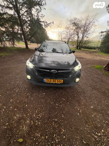 מודעת רכב סובארו קרוסטרק