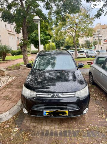 מודעת רכב מיצובישי אאוטלנדר