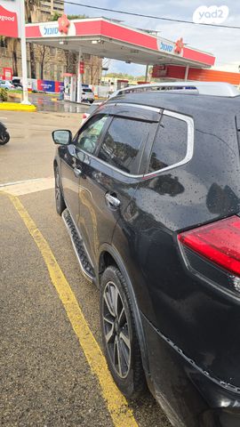 ניסאן אקס טרייל