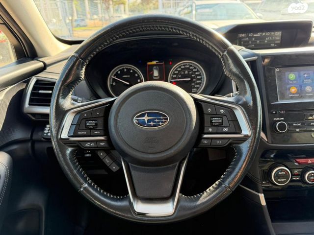 סובארו פורסטר