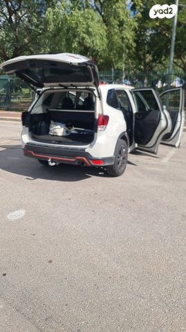 סובארו פורסטר