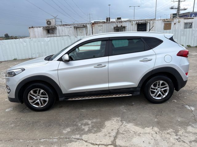 יונדאי טוסון