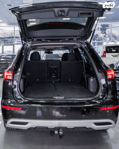 מיצובישי אאוטלנדר