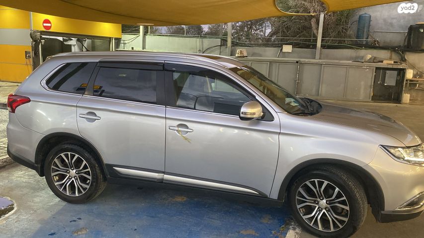 מודעת רכב מיצובישי אאוטלנדר