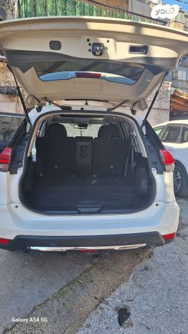 ניסאן אקס טרייל