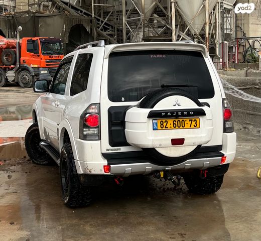 מודעת רכב מיצובישי פג'רו