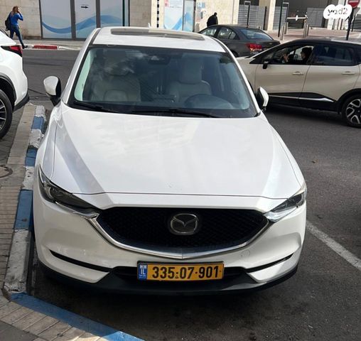 מודעת רכב מאזדה CX-5