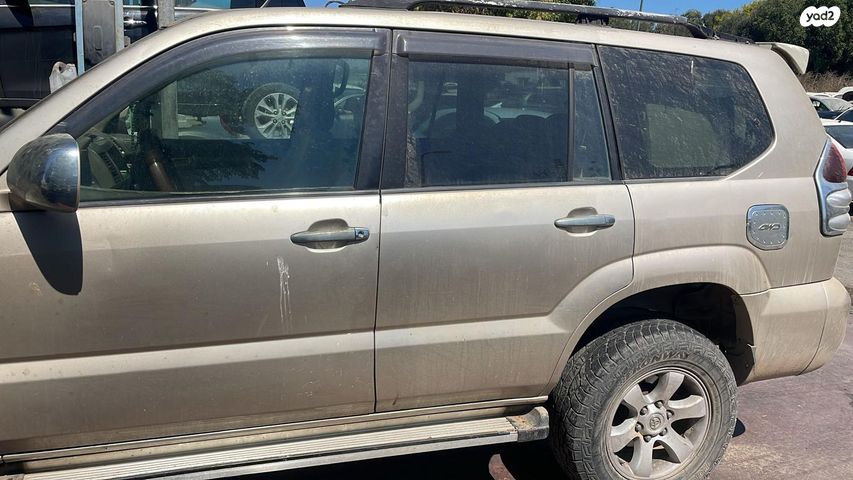 מודעת רכב טויוטה לנד קרוזר