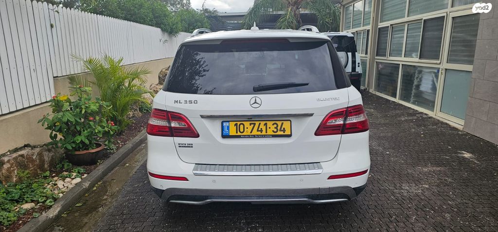 מודעת רכב מרצדס-בנץ ML