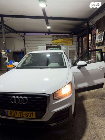 מודעת רכב אאודי Q2