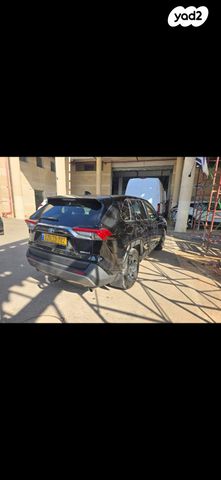 מודעת רכב טויוטה RAV4