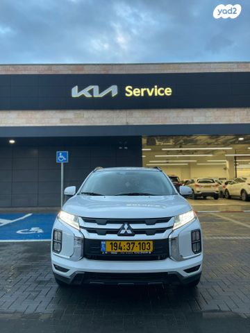 מודעת רכב מיצובישי ASX