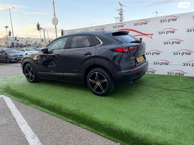 מאזדה CX-30
