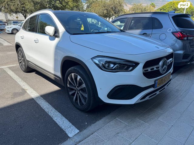 מרצדס-בנץ GLA