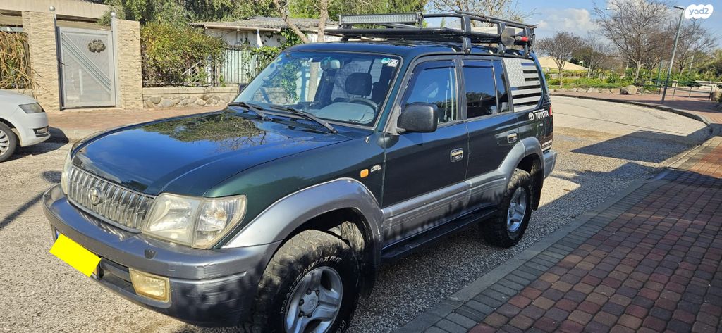 טויוטה לנד קרוזר