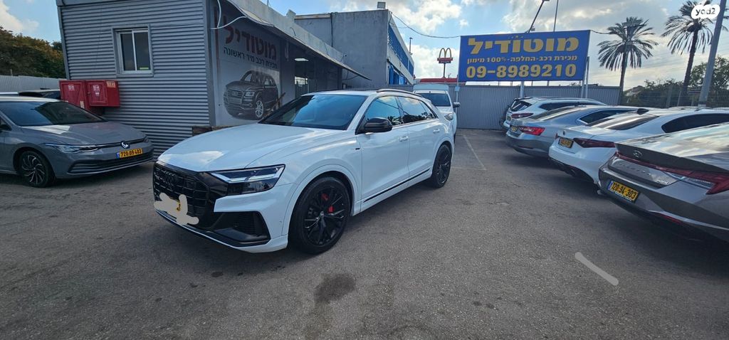 מודעת רכב אאודי Q8