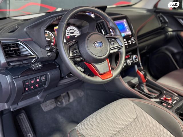 סובארו פורסטר