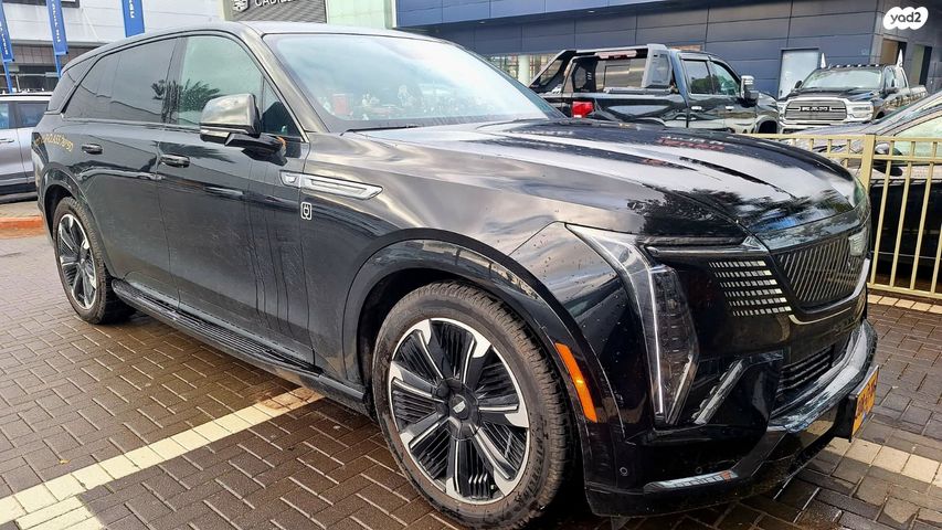 מודעת רכב קאדילק אסקלייד