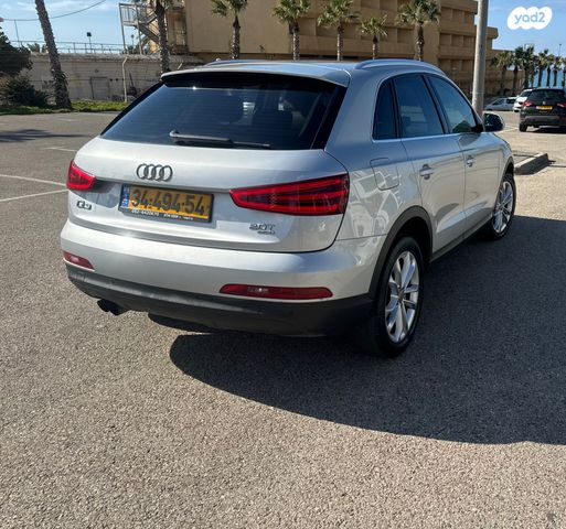 מודעת רכב אאודי Q3 1
