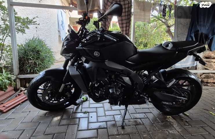 ימאהה MT-09 Y-AMT