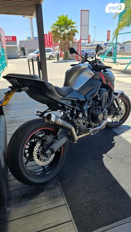 קאוואסאקי Z900