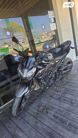 מודעת רכב קאוואסאקי Z900