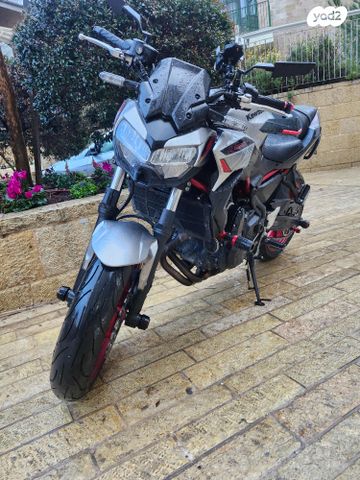 מודעת רכב קאוואסאקי Z650