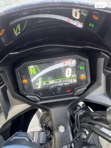 קאוואסאקי נינג'ה 650