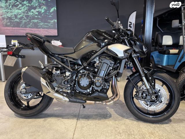 מודעת רכב קאוואסאקי Z900