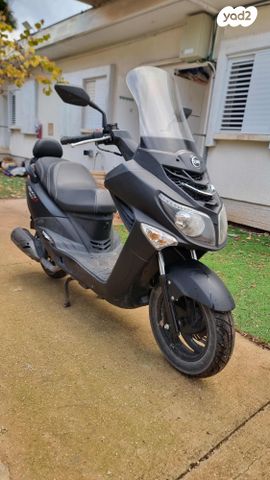 מודעת רכב סאן יאנג ג'וי רייד 200