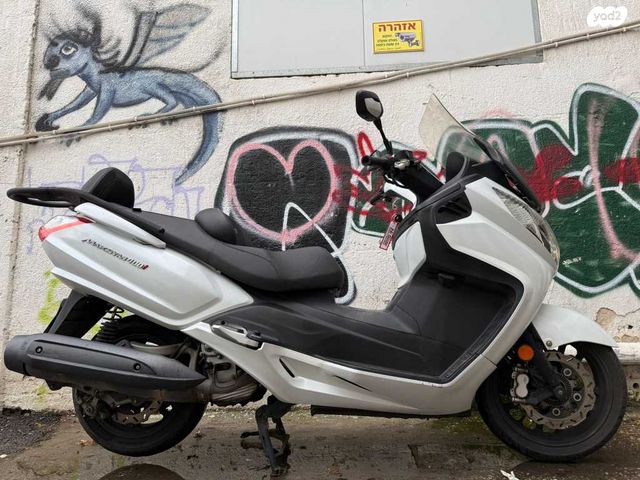 מודעת רכב סאן יאנג מקסים 400