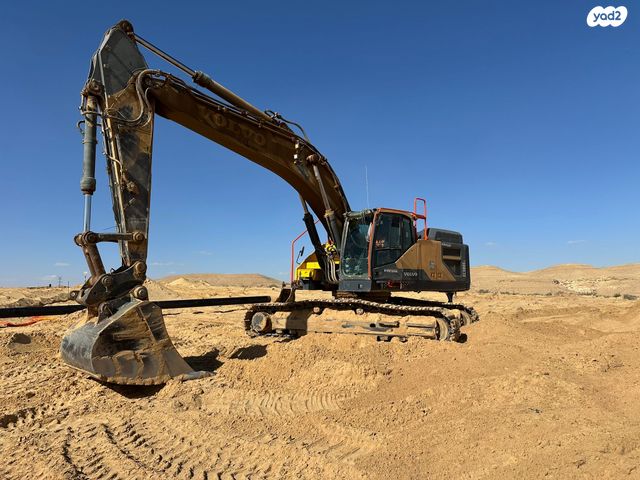 מודעת רכב מחפר