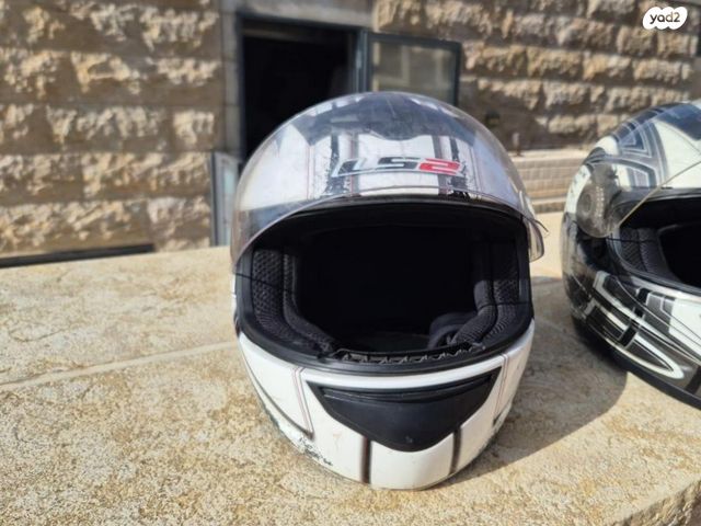 feedItemObj.data.row_1