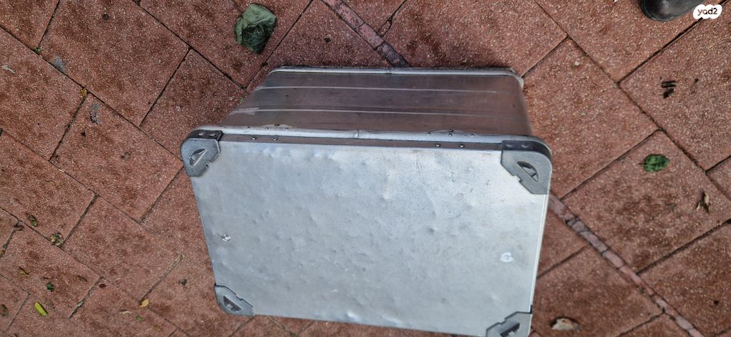 feedItemObj.data.row_1