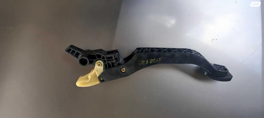 feedItemObj.data.row_1