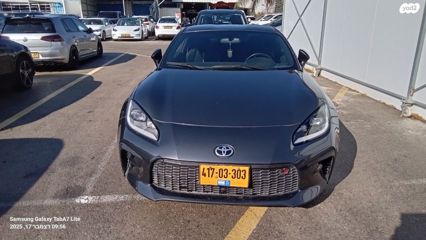 מודעת רכב טויוטה GT86
