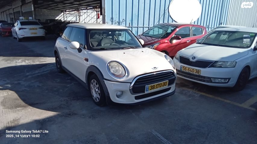 מודעת רכב מיני קופר