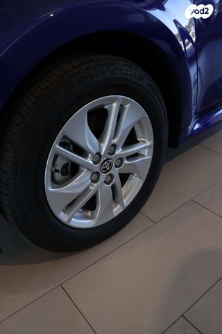 טויוטה יאריס