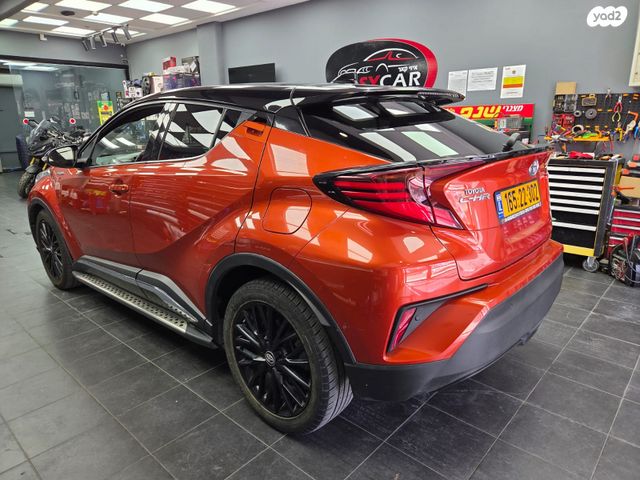 טויוטה C-HR